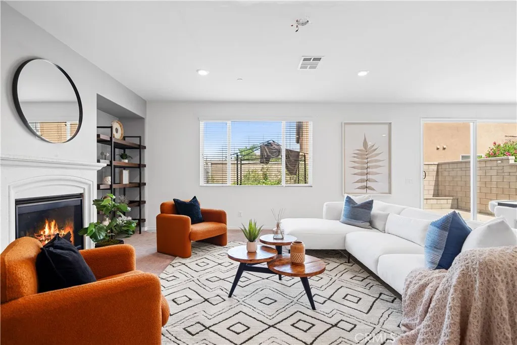 11872 Confluence Drive, Jurupa Valley, California 91752 home-pic-3